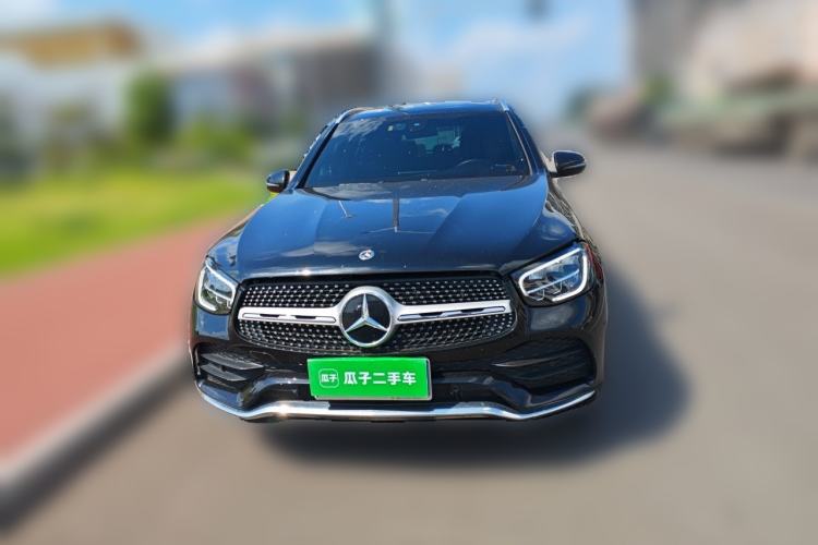 Mercedes-Benz GLC 260 L 2022 — фото 2