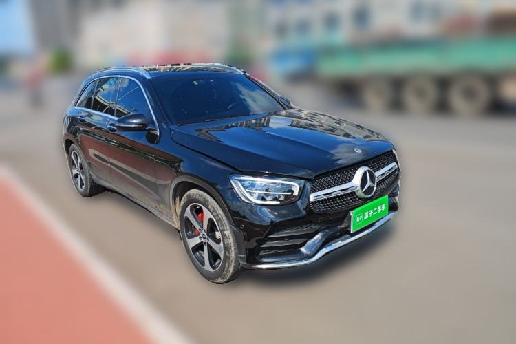 Mercedes-Benz GLC 260 L 2022 — фото 3