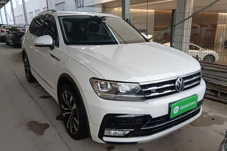Volkswagen Tiguan L 2021 — фото 3