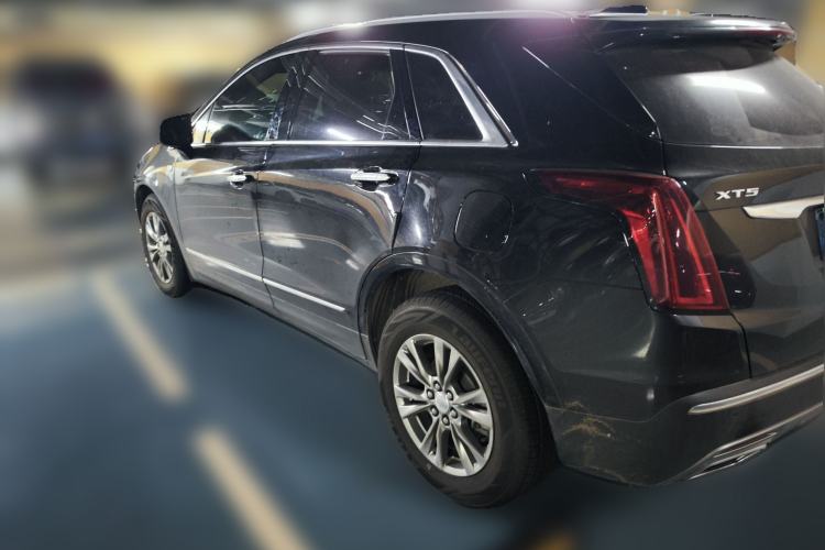 Cadillac XT5 2020 — фото 4