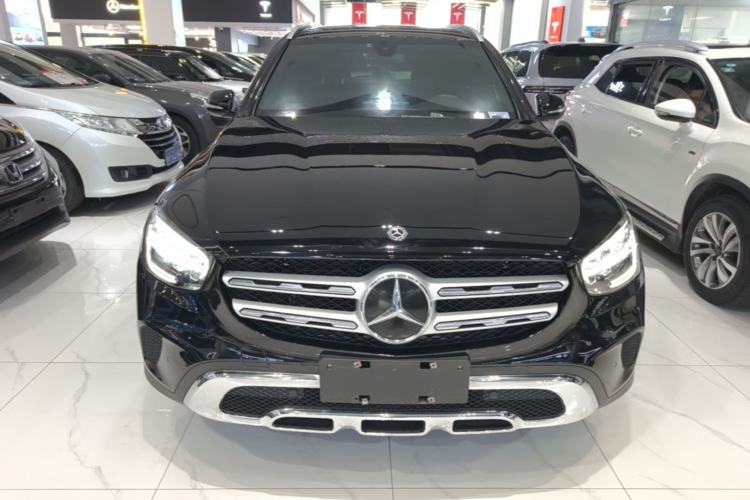 Mercedes-Benz GLC 260 L 2020 — 2