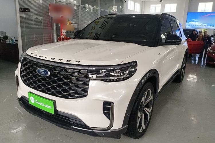 Ford explorer 2023 — фото 1