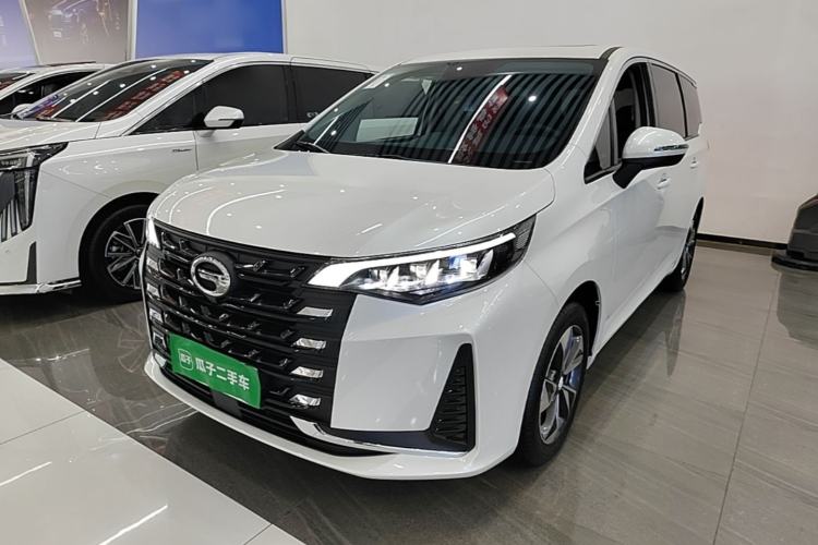 GAC Trumpchi M6 2023 — фото 1
