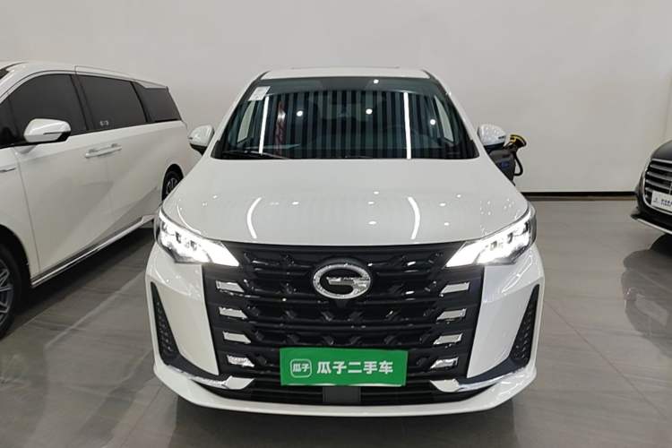 GAC Trumpchi M6 2023 — фото 2