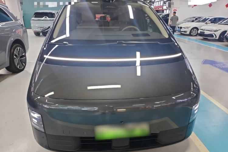 Li Auto MEGA 2025 — 2