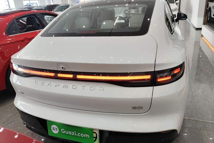 Leapmotor B01 2025 — 5