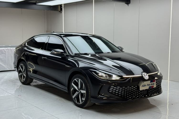 Volkswagen Lamando 2022 — 2