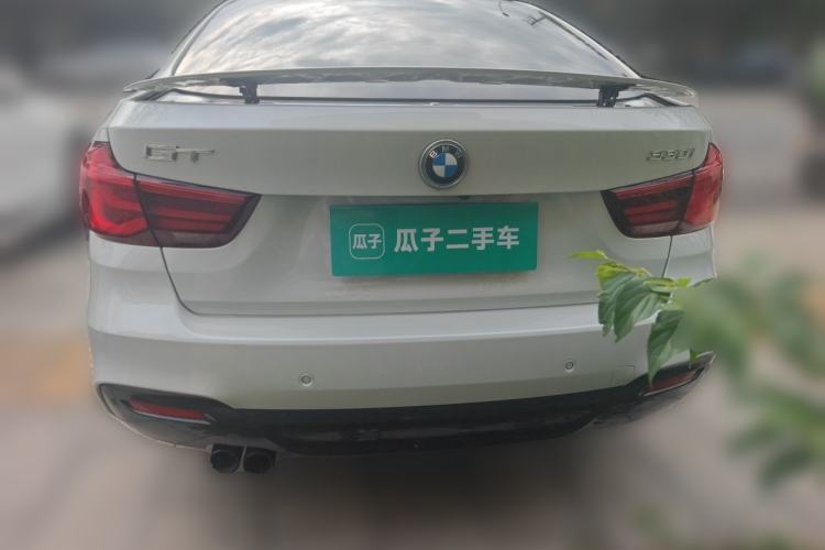 BMW 330i 2020 — 5