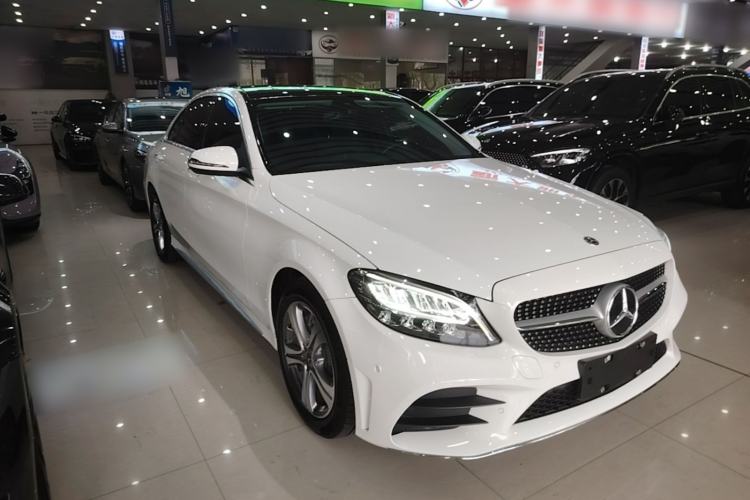 Mercedes-Benz C 260 L 2020 — 3