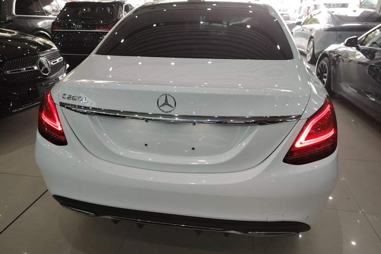 Mercedes-Benz C 260 L 2020 — 5