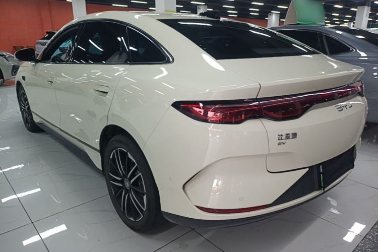 BYD Qin L 2025 — 4