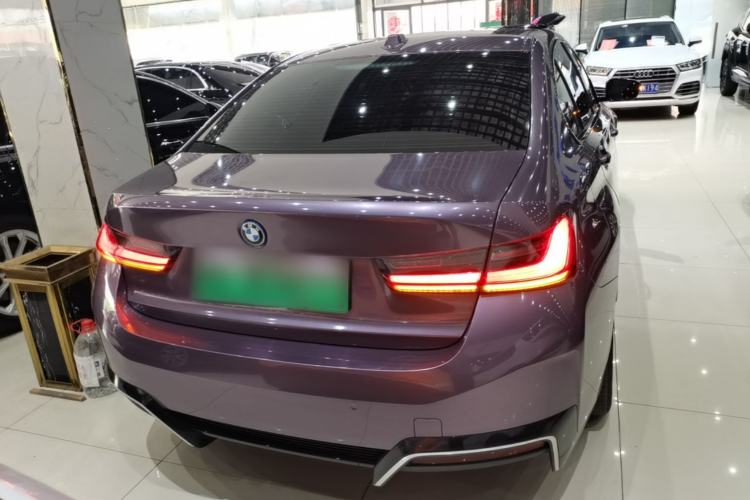 BMW i3 2024 — 5