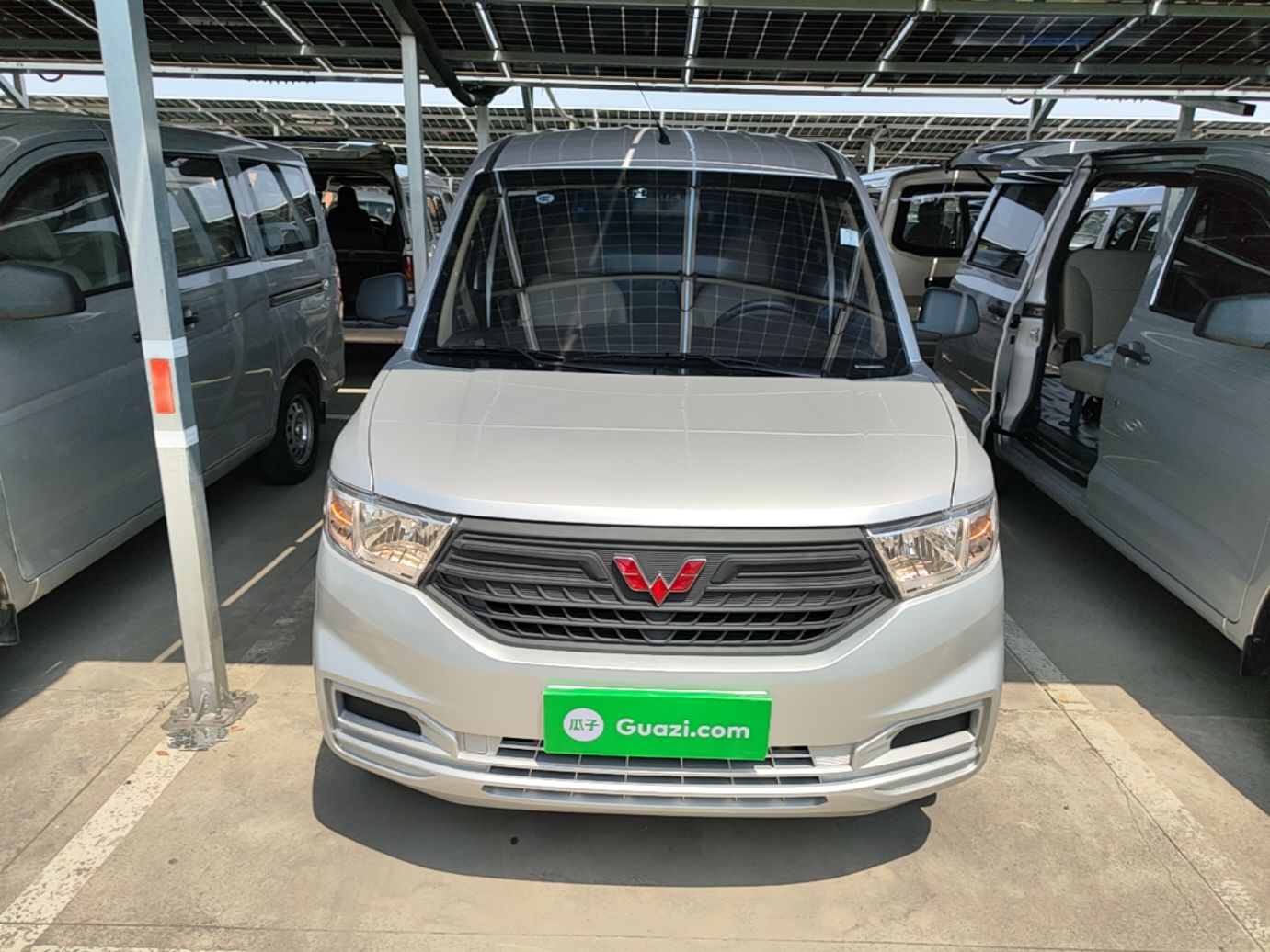 Wuling hongguang v 2022 — фото 2
