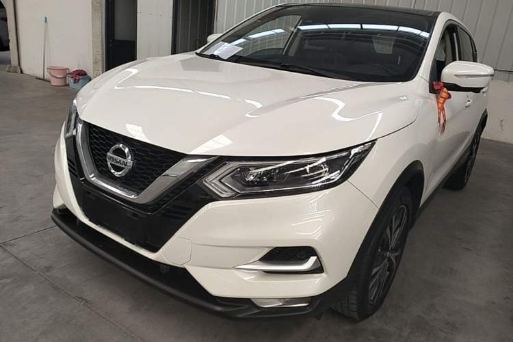 Nissan Qashqai 2021 — фото 1