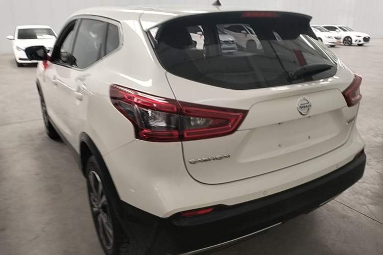 Nissan Qashqai 2021 — фото 4