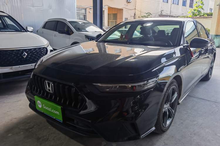 Honda Accord 2025 — фото 1