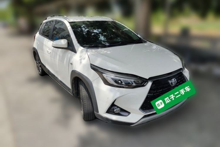 Toyota YARiS L 2022 — фото 3