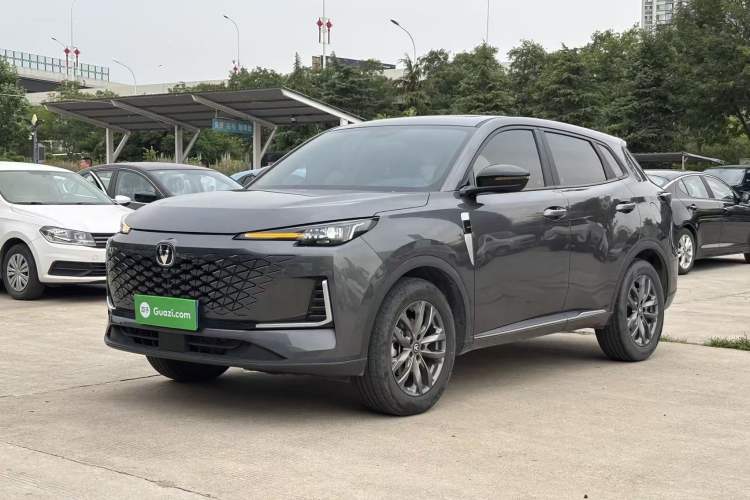ChangAn CS55 Plus 2024 — фото 1
