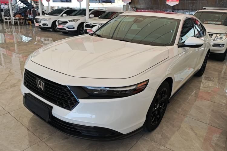 Honda Accord 2025 — фото 1