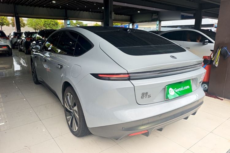 NIO ET5 2022 — 4