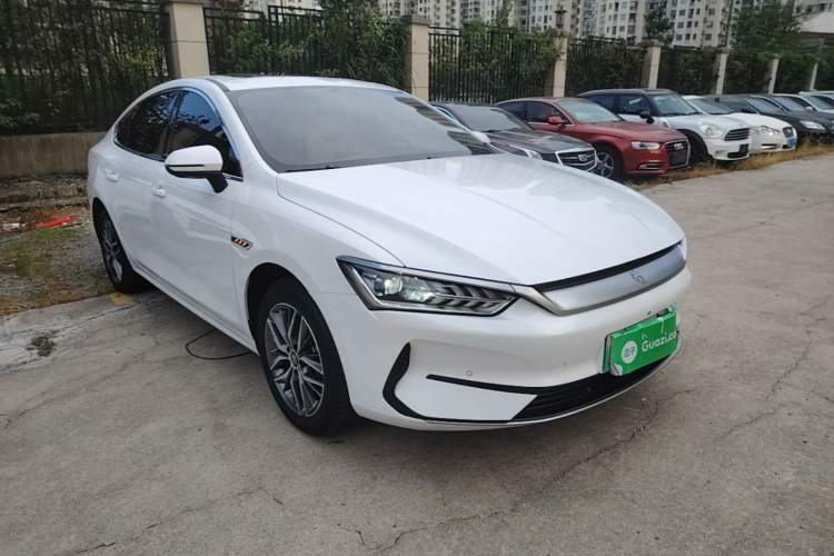 BYD Qin PLUS 2023 — фото 3