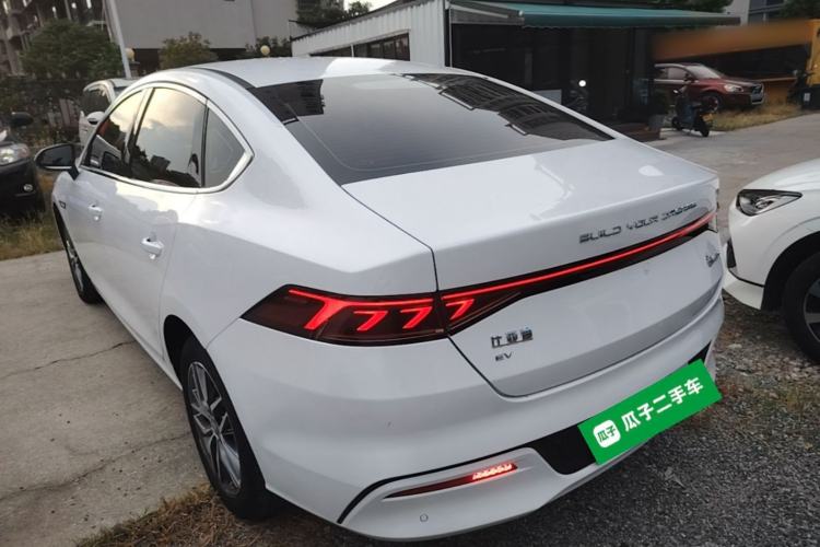 BYD Qin PLUS 2023 — фото 4
