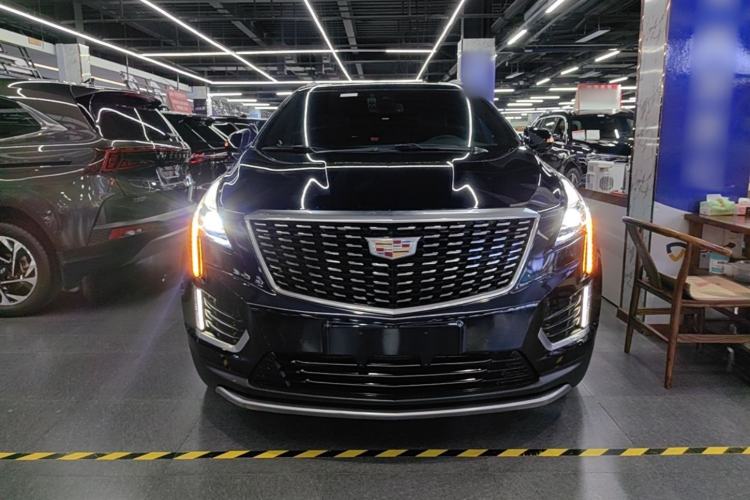 Cadillac XT5 2022 — фото 2