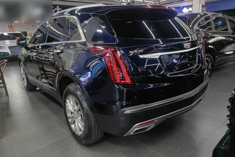 Cadillac XT5 2022 — фото 4