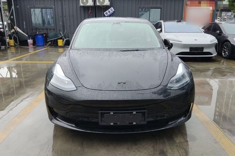 Tesla Model 3 2022 — 2