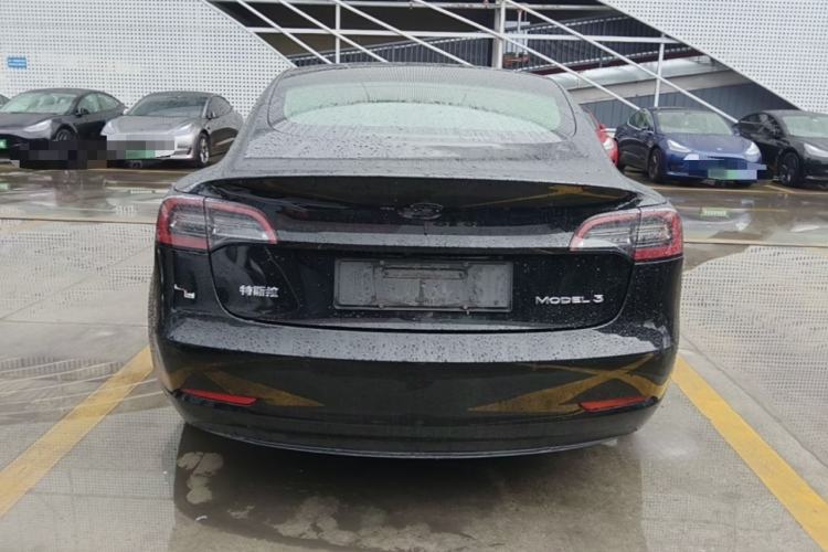 Tesla Model 3 2022 — 5