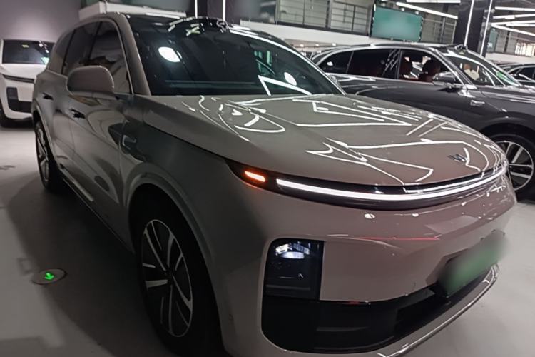Li Auto L6 2024 — 3