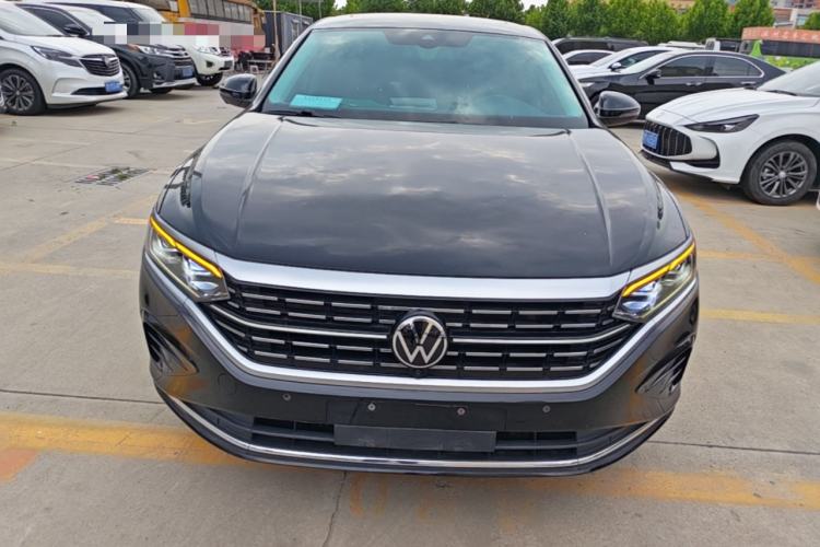 Volkswagen Passat 2022 — 2