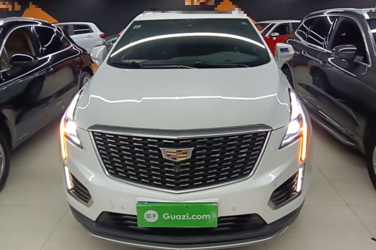 Cadillac XT5 2021 — фото 2