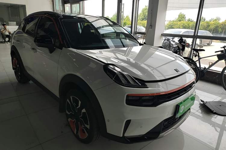 Lynk & Co 06 2020 — 3