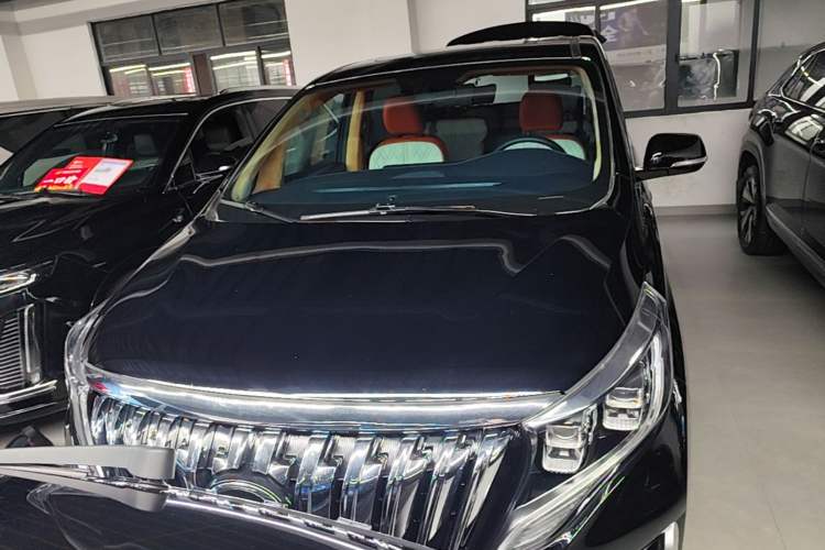 GAC Motor M8 2023 — 2