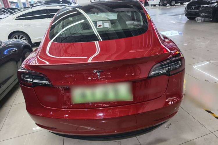 Tesla Model 3 2019 — 5