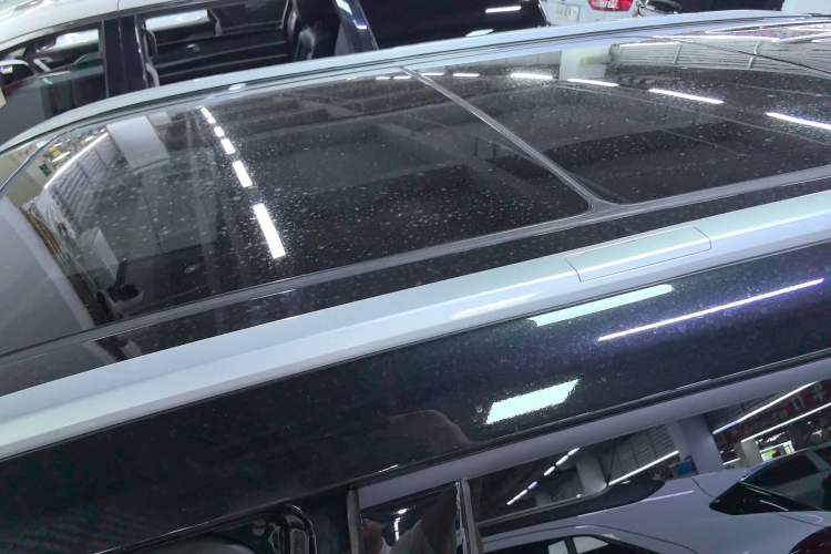 Toyota Highlander 2024 — 2