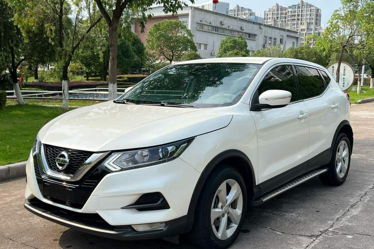 Nissan Qashqai 2022 — фото 1