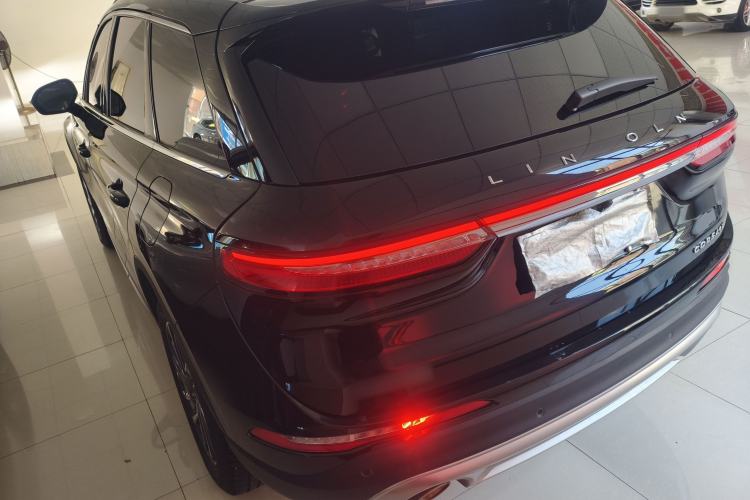 Lincoln Corsair 2022 — 4