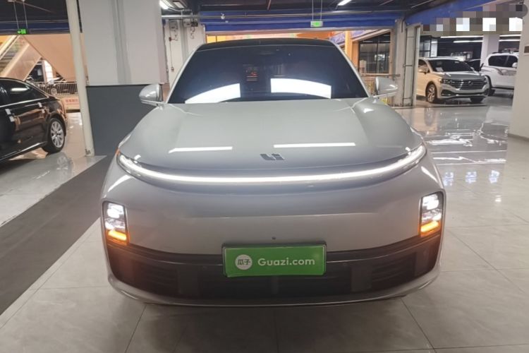 Li Auto L7 2023 — 2
