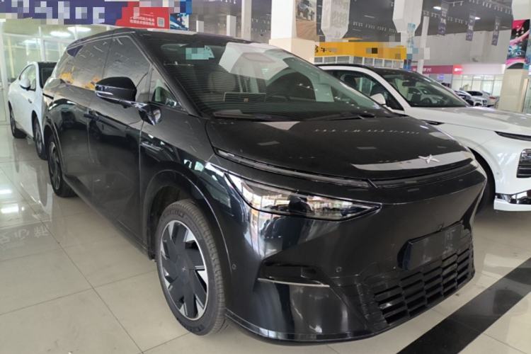 XPeng X9 2024 — 3