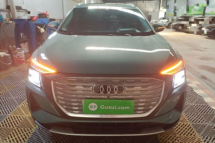 Audi q5 e tron 2023 — фото 2
