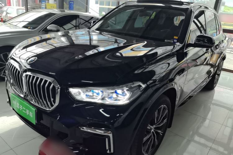 BMW X5 2022 — фото 1