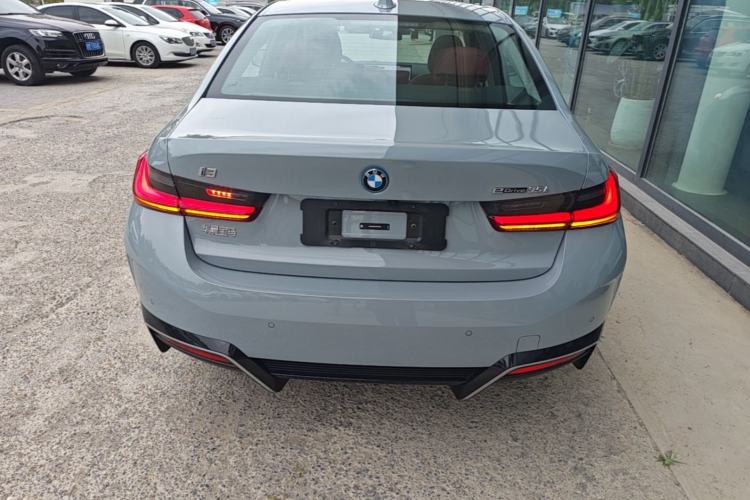 BMW i3 2025 — 5