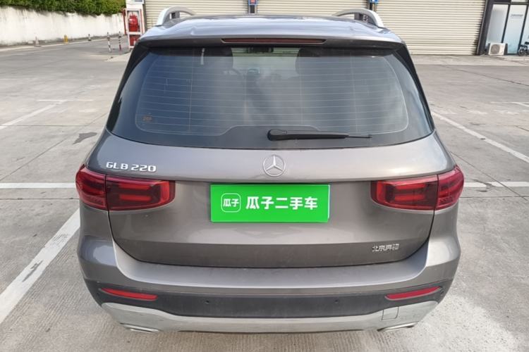 Mercedes-Benz GLB 220 2024 — 5