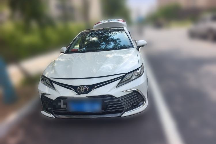 Toyota camry 2021 — фото 2