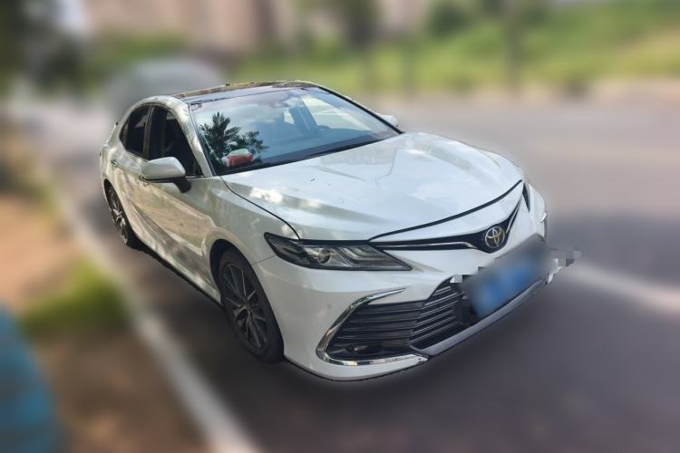 Toyota camry 2021 — фото 3