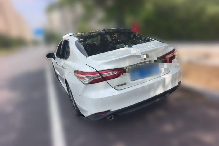 Toyota camry 2021 — фото 4