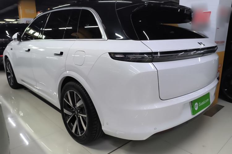 Li Auto L7 2023 — 4