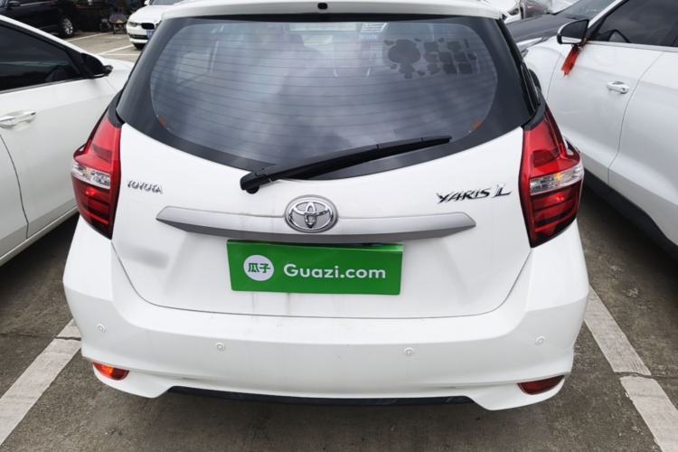 Toyota Yaris 2021 — 5